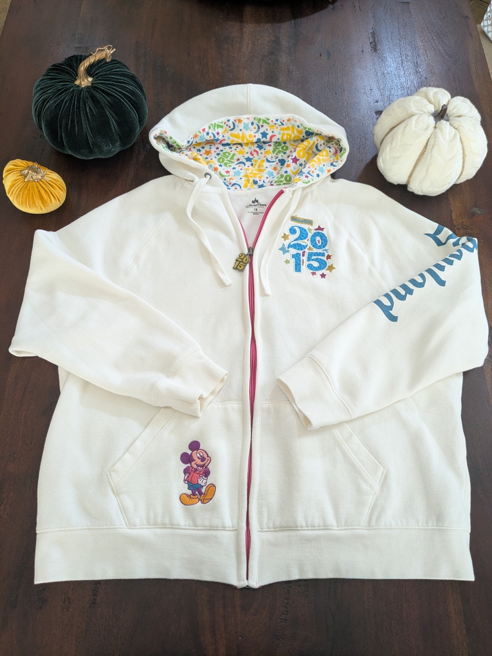 Disneyland Resort 2015 Diamond Celebration White Full Zip Hoodie 1X